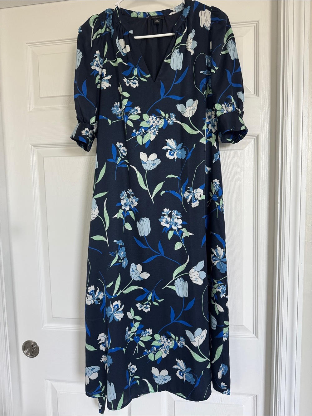 Ann Taylor Factory Navy Floral Midi Dress - Picture 6 of 6